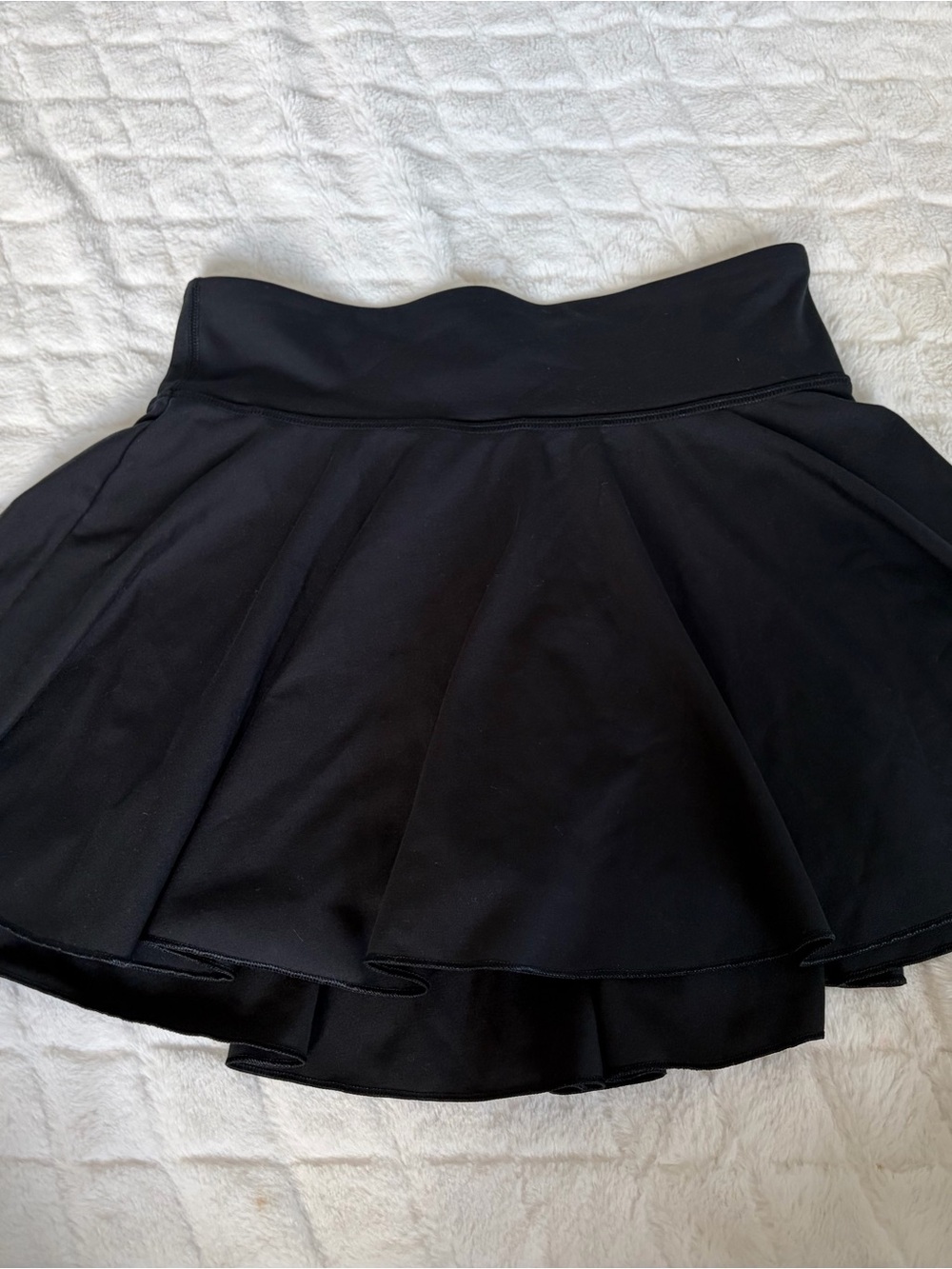 Women's black under armor tennis skirt , WITH SHORTS
